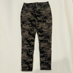 Nine West Women Camo Jeans Size 6 Green Black Gray Camouflage Pants